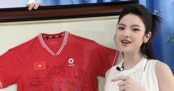 Quang Hải và Chu Thanh Huyền: Tình Yêu và Sự Quan Tâm Nồng Thắm