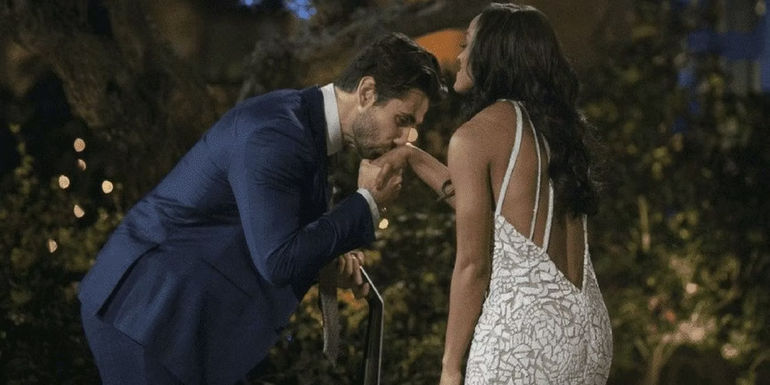 Bryan Abasolo kissing Rachel Lindsay's hand on The Bachelorette