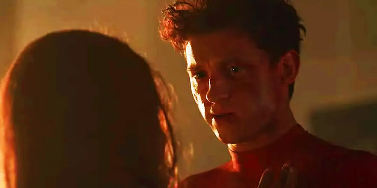 Aunt May delivering her final lines in Spider-Man No Way Home