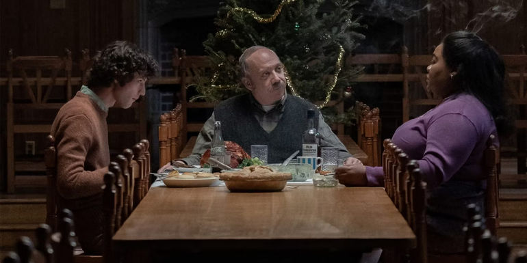 The Holdovers cast, including Paul Giamatti in the center, having dinner