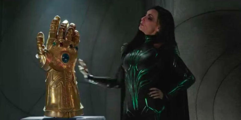 Thor Ragnarok Hela (Cate Blanchette) pushed the Fake Infinity Gauntlet off of a pedestal
