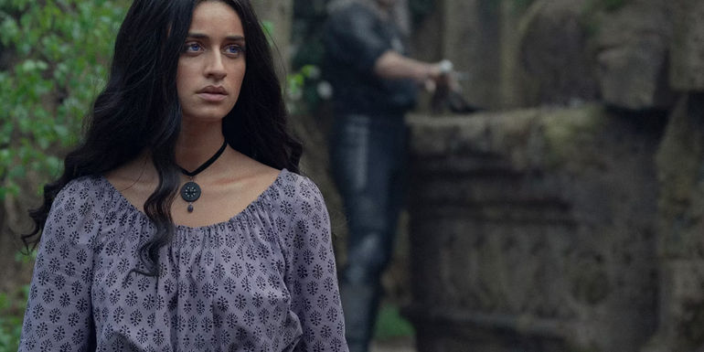 Yennefer ready to fight in The Witcher season 3