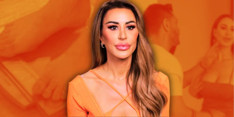 90 Day Fiance's Sarper and Shekinah, with feet on a scale