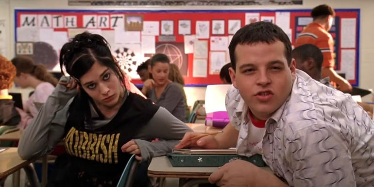 Janis (Lizzy Caplan) and Damian (Daniel Franzese) introducing themselves to Cady in Mean Girls