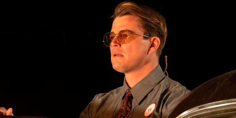 Josh Hartnett as Ernest Lawrence staring in awe in Oppenheimer