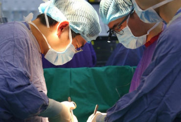 2 anh em hưởng sống nhờ ghép tim từ người hiến tạng chết não