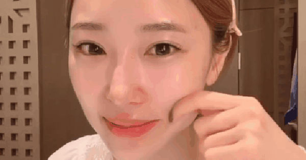 4 lỗi chăm sóc da thường gặp khiến da trở nên dầu, xuất hiện mụn vào ngày nồm ẩm: Điều thứ 3 nhiều người mắc phải