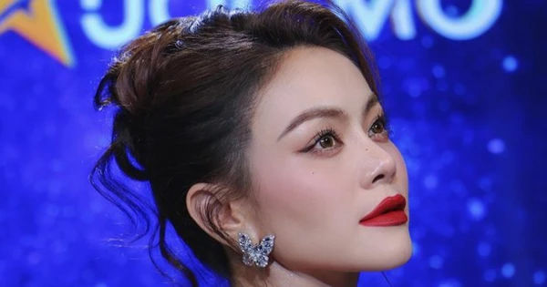 Bàn luận về vụ việc giáo viên nhạc viện ném điện thoại vào Lưu Thiên Hương