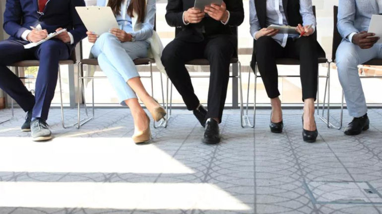 Unlock the Secrets to Dressing for Success in Job Interviews