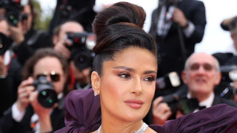 Unlock the Fountain of Youth: Salma Hayek Reveals the Secret Behind Her Timeless Beauty - No Botox Required!