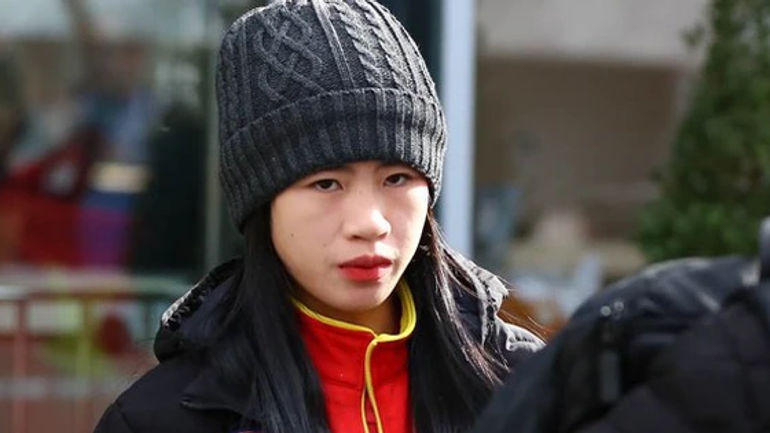 Thanh Nhã tái xuất sau ốm, CĐV thắp lửa cho ĐT nữ Việt Nam trước màn so tài với ĐT nữ Mỹ