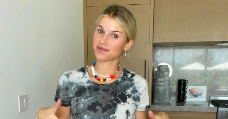 Kelly Stafford Slams False Cancer Rumors: Unveiling the Truth Behind the Sensationalized Stories