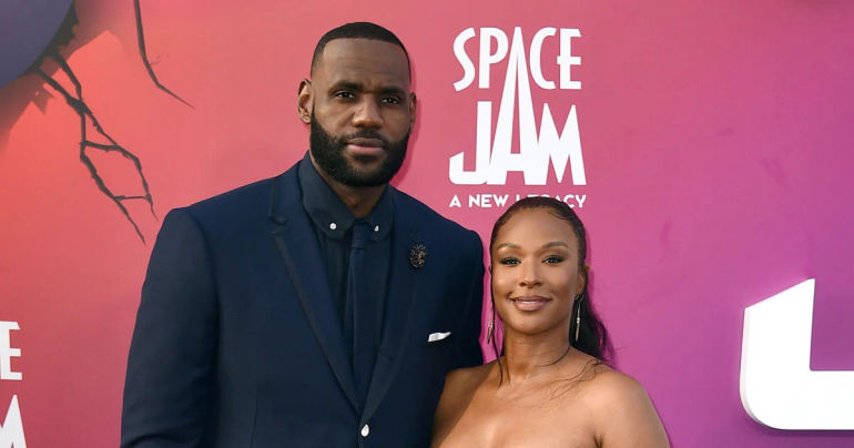 Inside the Heartwarming World of LeBron and Savannah James: Cherished Family Moments with Their 3 Adorable Kids