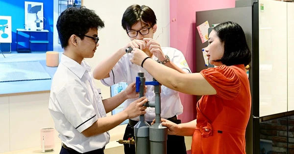 Samsung và sứ mệnh ấn tượng: Mở ra tương lai cho giới trẻ thông qua sân chơi công nghệ