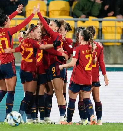 Spain's Sensational Triumph: Powerhouse Team Secures World Cup Knockouts with an Electrifying 5-0 Victory against Zambia