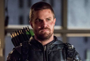 Stephen Amell's Candid Explanation: Standing Strong with SAG-AFTRA Amid Controversy