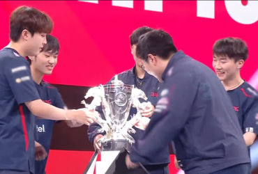 JDG - Bước tiến huy hoàng tại LPL Mùa Hè 2023, đặt kỷ lục mới LMHT