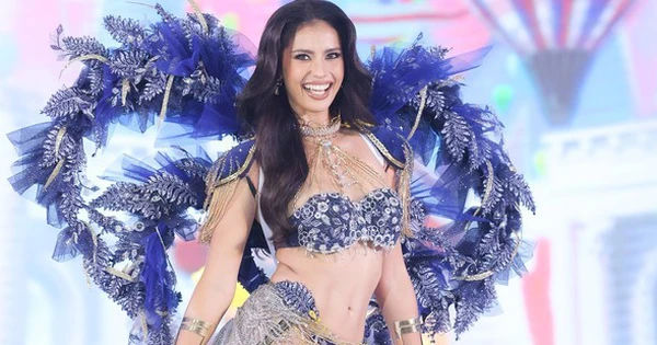 Nhan sắc Hoa hậu Hoàn vũ Thái Lan tỏa sáng với trang phục bikini đầy quyến rũ