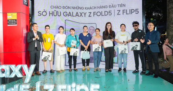 Bộ đôi Galaxy Z mới gây sốt trong lòng người dùng Việt