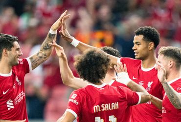 Klopp's Thrilling Anticipation for Liverpool's Revamped Squad | Pochettino's Blunt Take on Transition