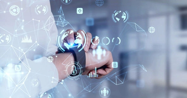 Đồng hồ thông minh: Bạn có biết chúng có thể rất dễ bị hack?