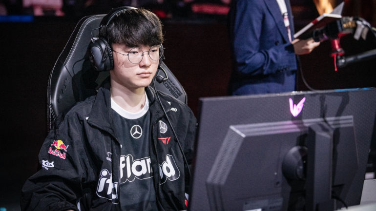 T1 vấp ngã trước GenG, fan chỉ ra vết thương ngự trị từ CKTG 2022!