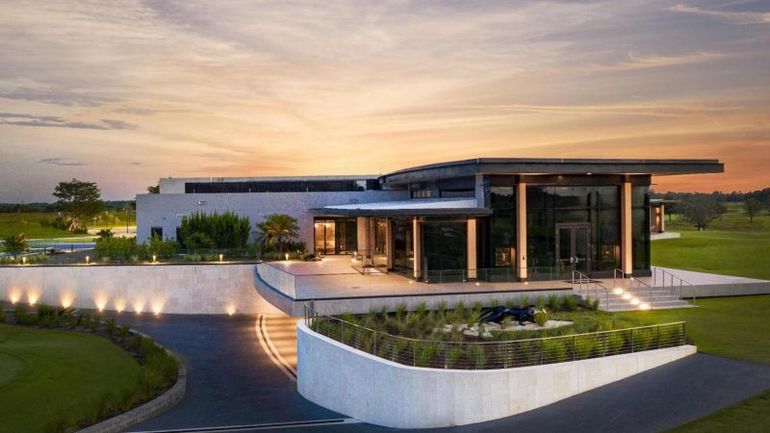 Unveiling the Unseen: The Untold Narrative of Michael Jordan's Coveted Private Golf Sanctuary