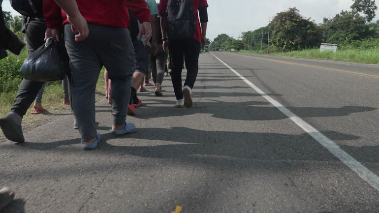 Secret Routes: Families Navigate Stealthily to Evade Migration Checkpoints
