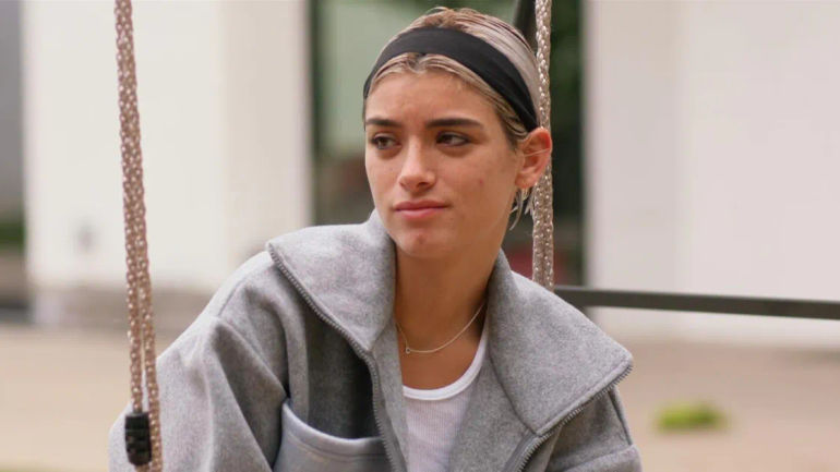 Dixie D’Amelio Opens Up About Her Emotional Journey with PNES: From Fear to Empowerment