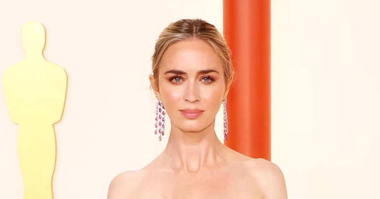 Emily Blunt's Raw & Redemption-Filled Response to Controversial Body-Shaming Comments!