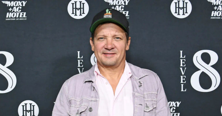 Jeremy Renner Overcomes Near-Fatal Accident: A Miraculous Journey of Healing and Triumph