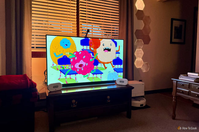 A Fresh Perspective: Exploring the Nanoleaf 4D Screen Mirror and Lightstrip Kit for an Immersive TV Experience