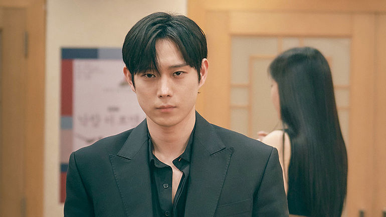 Kim Young Dae thay đổi hoàn toàn diễn xuất trong dự án điện ảnh mới