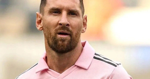 Messi mừng ngày chiến thắng đầu tiên trong giải đấu MLS