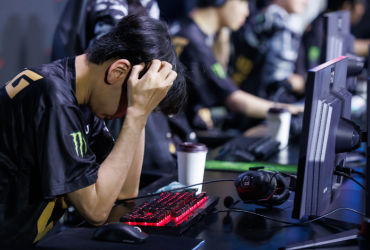 GenG tiếp tục thất bại trước BLG, kéo dài chuỗi thành tích đáng thất vọng của đội tuyển LCK