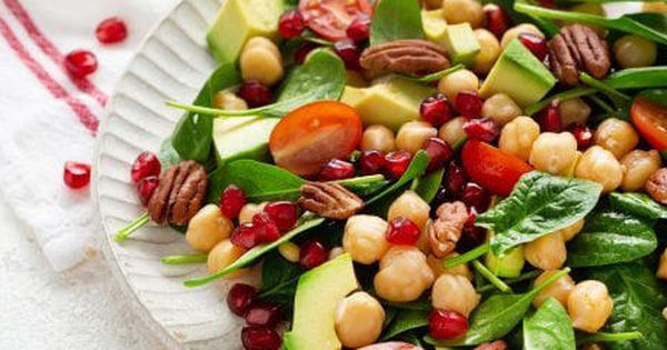 4 loại vitamin tối ưu dành cho việc bảo vệ và tăng cường hệ miễn dịch trước virus gây bệnh