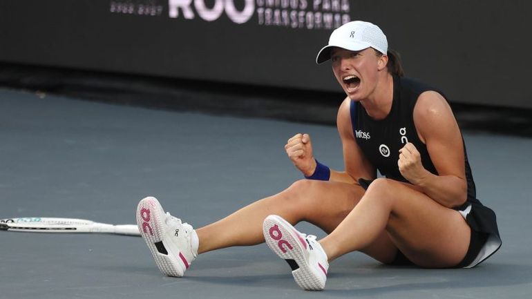 Iga Świątek reclaims top spot in WTA rankings with dominant victory over Jessica Pegula in WTA Finals championship