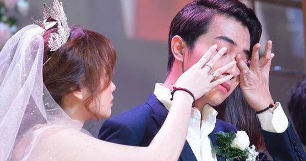 Cris Phan và cô vợ, cặp đôi chị - em nổi tiếng trong cộng đồng game hiện tại như thế nào?