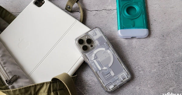Đánh giá 2 loại ốp lưng độc đáo cho iPhone 15 Pro Max từ Spigen