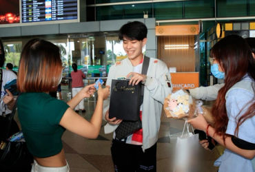 Đội tuyển quốc tế Liên Quân của AIC 2023 đến Việt Nam: Các tuyển thủ xuất sắc và thoả thích với sự ủng hộ của fan hâm mộ