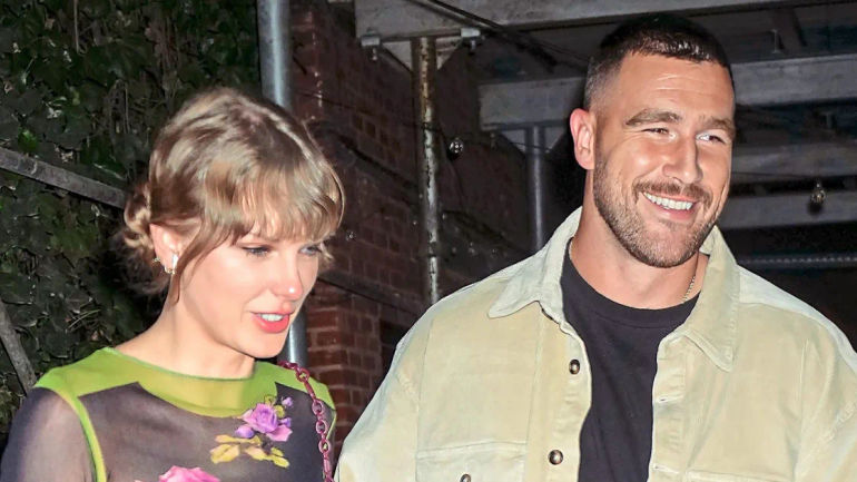 Taylor Swift and Travis Kelce's Festive Bond: Unveiling Their Holiday Plans Together