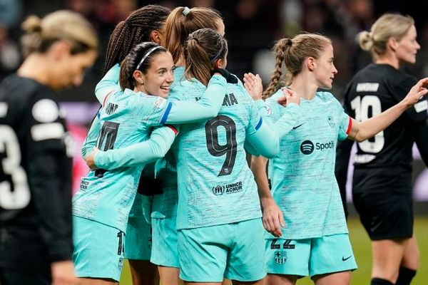 Unstoppable Salma Paralluelo Guides Barcelona To Stunning Womens 