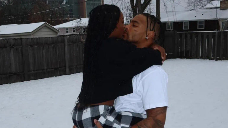 Simone Biles and Jonathan Owens Embrace the 'Packer Wonderland' Before the Snowy Chiefs Game