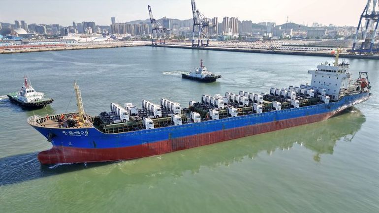 China's Exports Show Signs of Recovery, but Economic Slump Persists