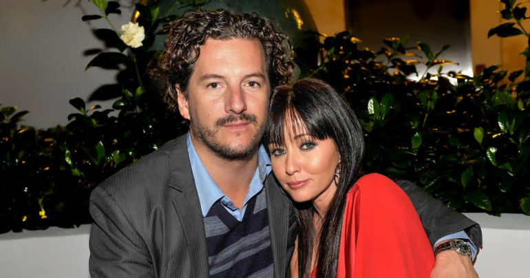 The Evolution of Shannen Doherty and Kurt Iswarienko's Relationship: A Comprehensive Timeline