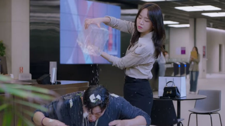 Nữ diễn viên chính phim đứng đầu Việt Nam nhận đồng thanh kiểm chứng, netizen khen nói diễn không có điểm chê