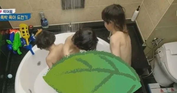 Chương trình gặp phải lời chỉ trích vì chiếu cảnh tắm gợi cảm