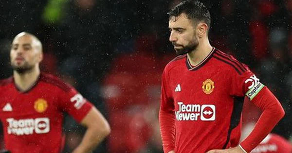 Bruno Fernandes bị treo giò, lỡ trận đấu quan trọng với Liverpool