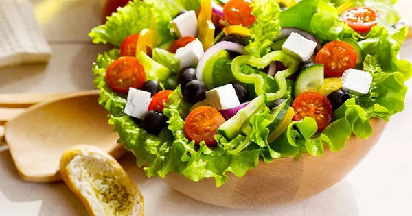 Chế độ ăn hàng ngày đơn giản giúp phòng ngừa bệnh tật theo đề nghị của bác sĩ