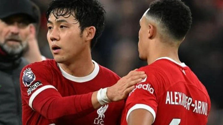 Sao Nhật Bản chứng tỏ phong độ ưu việt khi đối đầu với Tuấn Anh và Quang Hải tại Liverpool